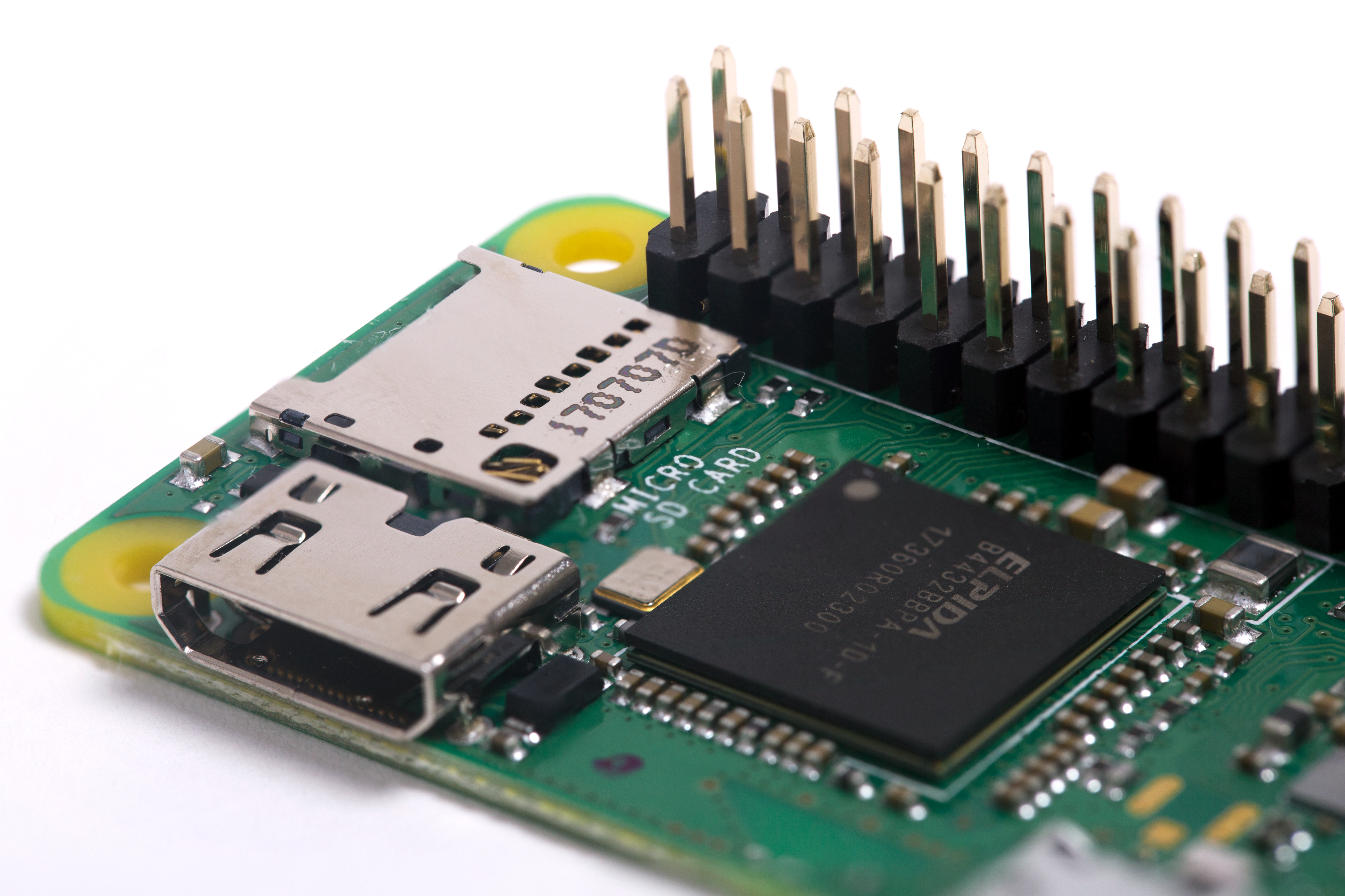 Introduce the Raspberry Pi Zero HW, Pi Zero with pre-soldered GPIOs !